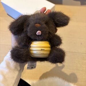 Gisou Honey Pup Keychain